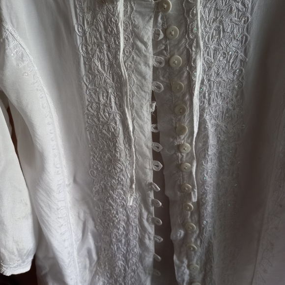 White boho blouse - Picture 3 of 8